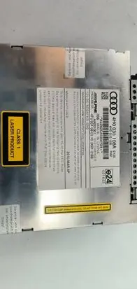 Audi A8 S8 D4 4H CD/DVD changer 4H0035108A
