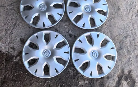 Renault Scenic II - Grand scenic II R16 wheel hub/cap/trim 8200422606