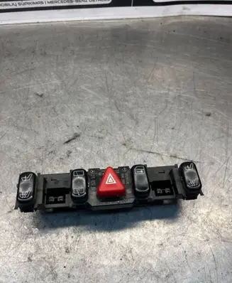 Mercedes-Benz E W210 Hazard light switch 2108208010 00262080