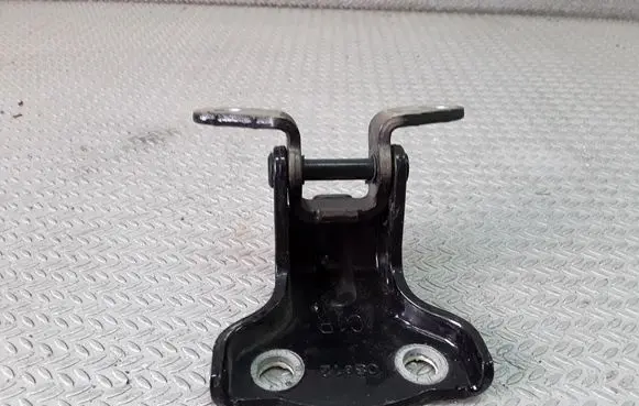 Opel Antara Rear door upper hinge
