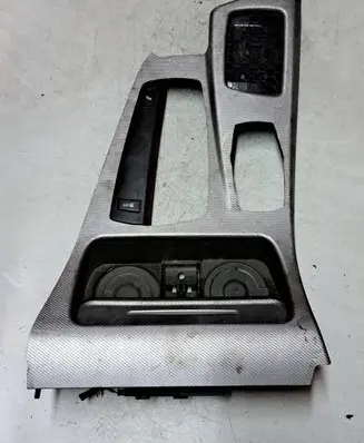 BMW 5 E60 E61 Cup holder front 9206401 162083