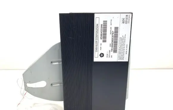 Jeep Grand Cherokee Sound amplifier 05064533AK