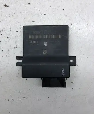 Audi A6 S6 C6 4F Gateway control module 4F0907468D 4F0910468A
