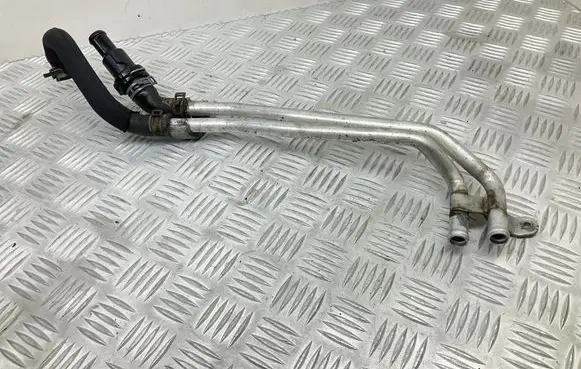 Audi A6 S6 C7 4G Engine coolant pipe/hose 4G0121400P 4E0121113