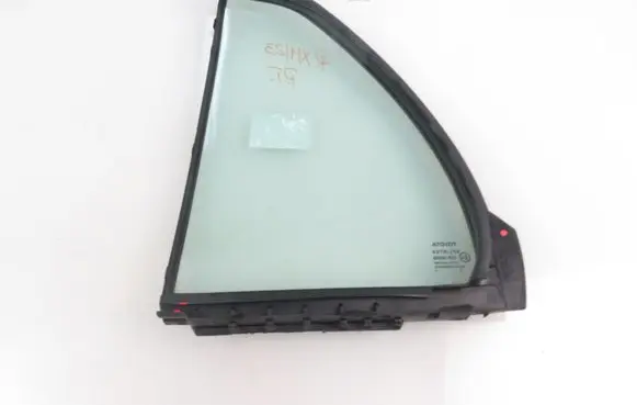 Toyota Yaris Rear side window