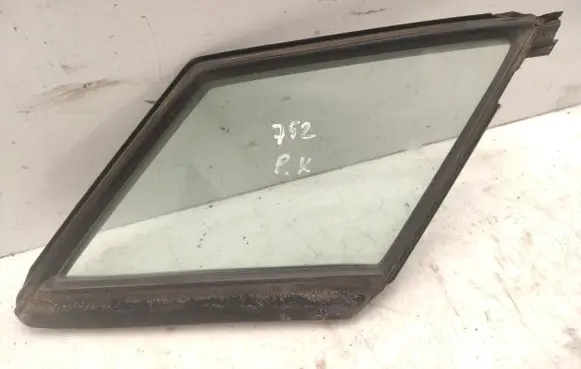 Mazda 5 Front door vent window glass four-door 43R00014 AS2 M408