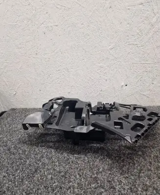 BMW X1 U11 Front bumper mounting bracket 9883544