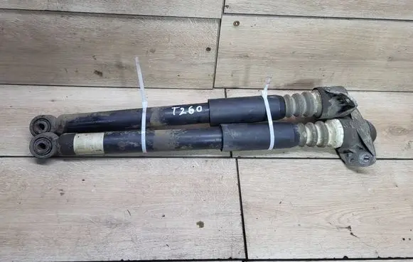 Volkswagen Tiguan Rear shock absorber/damper 5N0512011