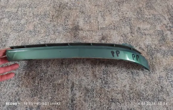Opel Zafira A Under headlight/headlamp trim 90580652 Z387