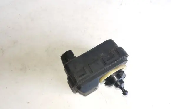 Opel Zafira A Headlight level adjustment motor 
