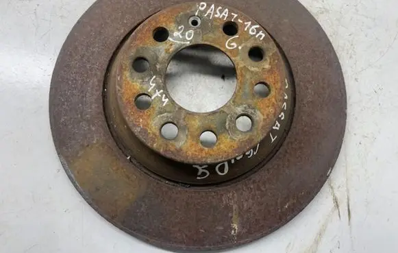 Volkswagen PASSAT B8 Rear brake disc