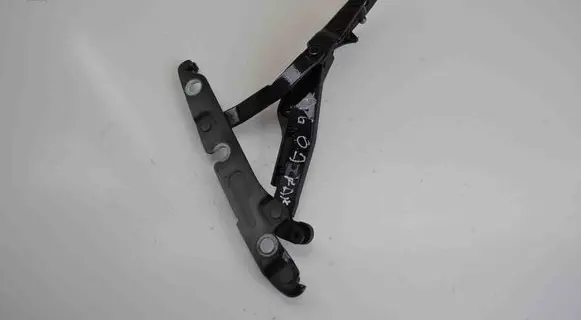 Audi A6 S6 C6 4F Tailgate/trunk/boot hinge