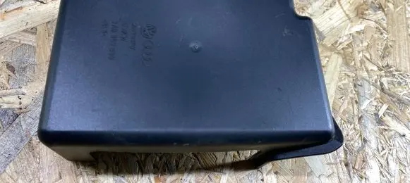 Volkswagen PASSAT B4 Other interior part 3A0959509