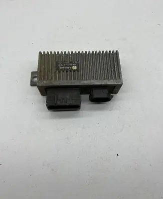 Renault Scenic I Glow plug pre-heat relay 7700111525
