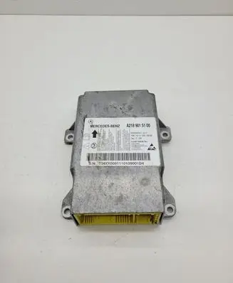 Mercedes-Benz CLS C218 X218 Airbag control unit/module A2189015100