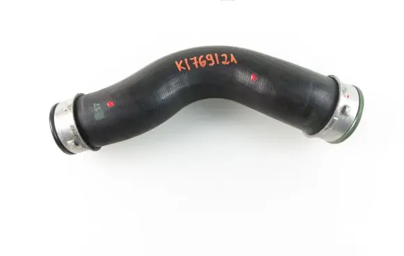 Volkswagen Golf V Intercooler hose/pipe