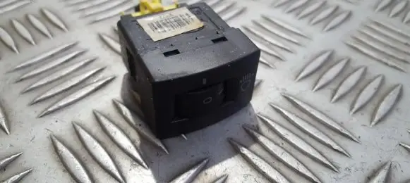Hyundai Elantra Headlight level height control switch x52