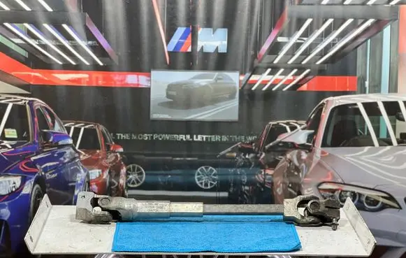 BMW 3 E90 E91 Steering column universal joint 6769157