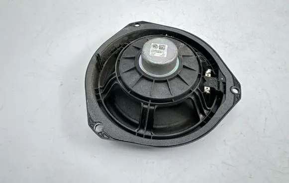 Alfa Romeo Giulia Rear door speaker 00505473920