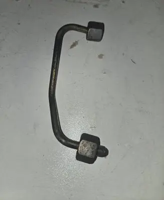 Audi A6 S6 C6 4F Fuel injector supply line/pipe 