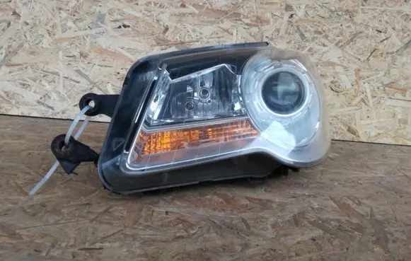 Volkswagen Touran I Headlight/headlamp 1T1941005B
