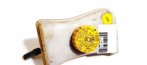 Skoda Superb B5 (3U) Brake fluid reservoir 
