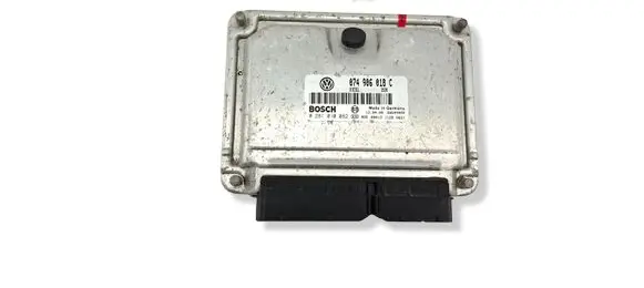 Volkswagen Transporter - Caravelle T4 Engine control unit/module 074906018C 0281010082
