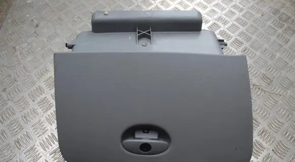 Citroen C3 Glove box 9638006677