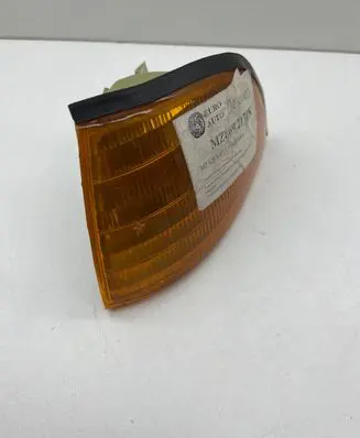Mazda 626 Front indicator light 082161526L