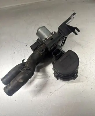 Audi A6 S6 C6 4F Coolant heater control valve 090828A