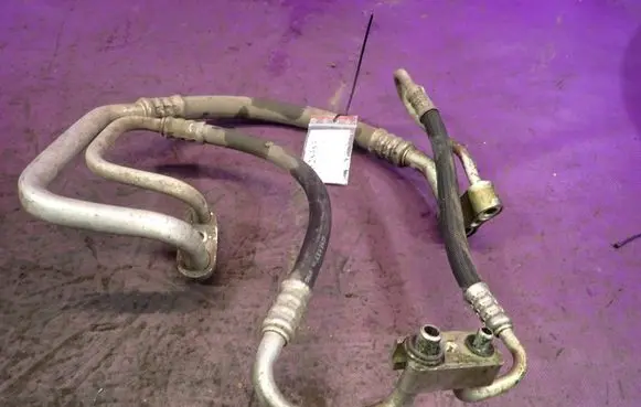 Opel Meriva A Air conditioning (A/C) pipe/hose 