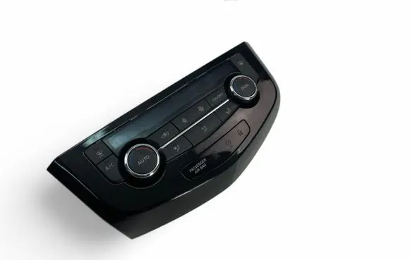Nissan Qashqai Interior fan control switch 27500HV00A