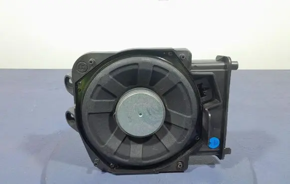 BMW M4 F82 F83 Subwoofer speaker 9278066