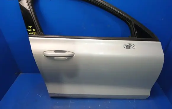Volvo V60 Front door
