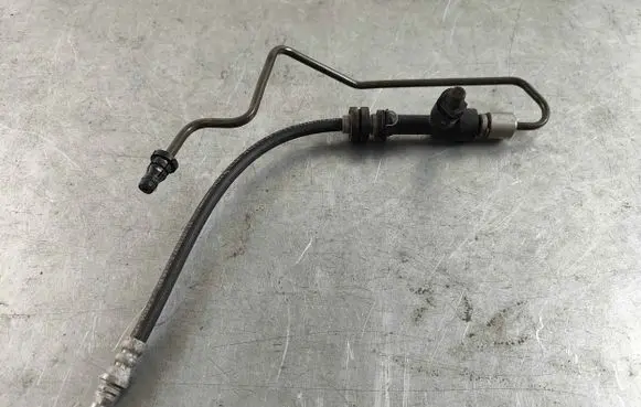 Land Rover Discovery Sport Clutch pipe/line LR071934