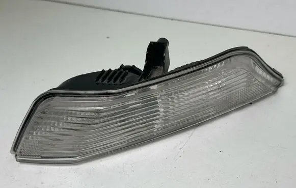 Ford Mustang VI Front fog light FR3B13201A