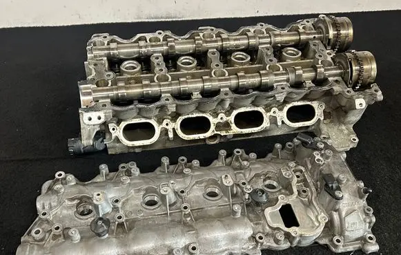Mercedes-Benz GL X166 Engine head 2780108103 1326608151