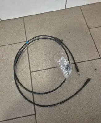 KIA Xceed Engine bonnet/hood lock release cable 