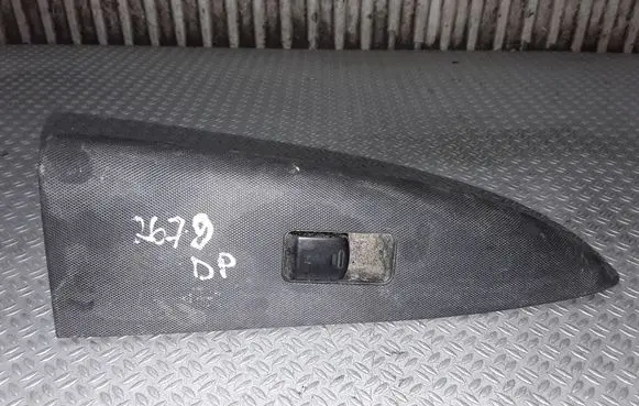 Nissan Note (E11) Electric window control switch