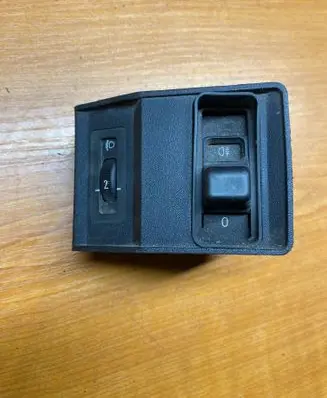 BMW 5 E34 Headlight level height control switch 549337022 61318351241