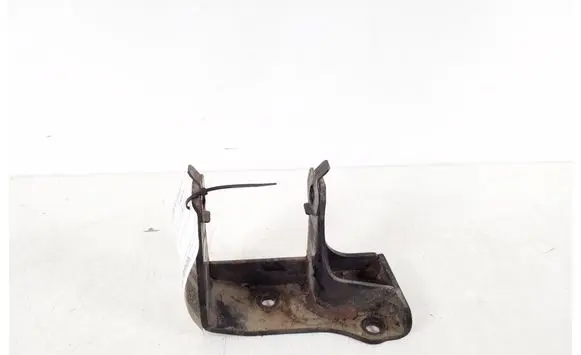 Toyota Corolla E120 E130 Engine mounting bracket 12325-0G010