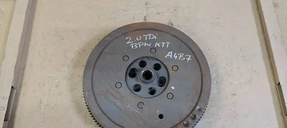 Audi A4 S4 B7 8E 8H Flywheel 03G105317