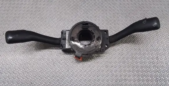 Seat Toledo II (1M) Wiper turn signal indicator stalk/switch
