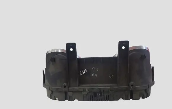 Jaguar XE Speedometer (instrument cluster) GX7310849BG
