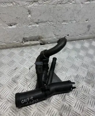 Volkswagen Golf VII Engine coolant pipe/hose 04L121026F
