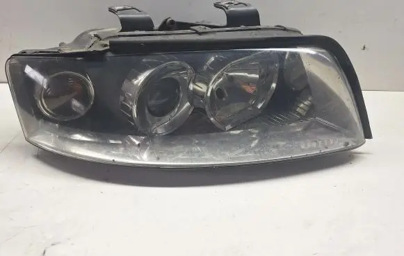 Audi A4 S4 B6 8E 8H Headlight/headlamp