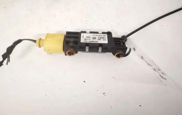 Audi A4 S4 B6 8E 8H Airbag deployment crash/impact sensor 8e0959643a