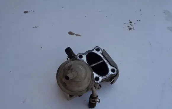 Honda Civic IX EGR valve