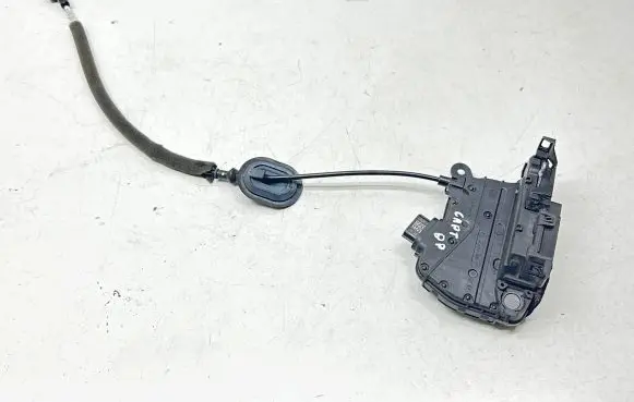 Renault Captur Front door lock 805022764R 40627224