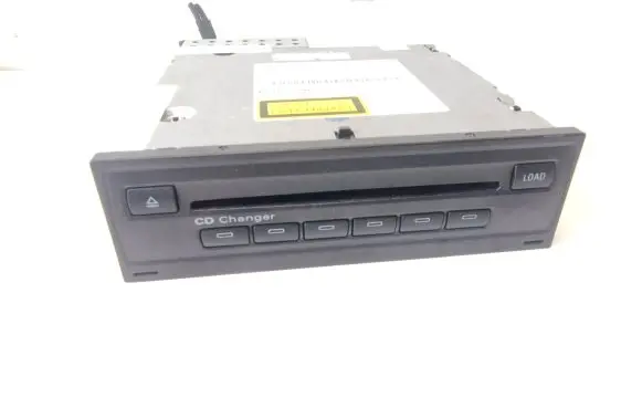 CD/DVD changer